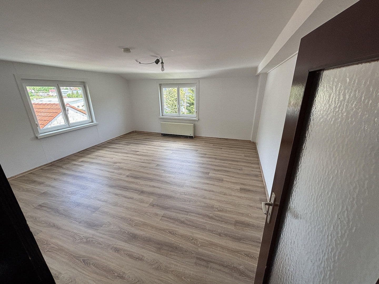 2 bedroom with open-plan kitchen flat to rent, 115 m², Straßberg, Baden-Württemberg 2 bedroom with open-plan kitchen flat to rent, 115 m², Straßberg, Baden-Württemberg