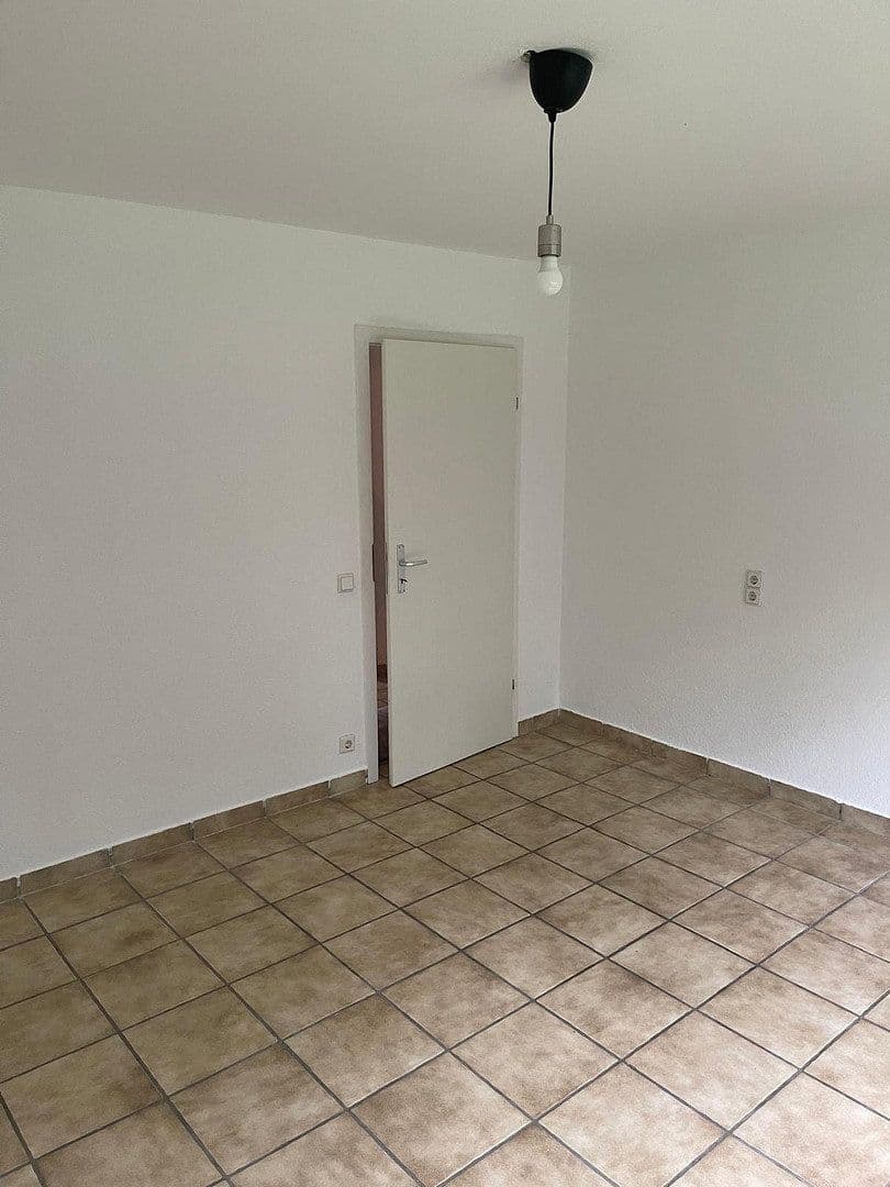 6 bedroom flat to rent, 70 m², Im Immenthal 60, Neunkirchen-Seelscheid, North Rhine-Westphalia 6 bedroom flat to rent, 70 m², Im Immenthal 60, Neunkirchen-Seelscheid, North Rhine-Westphalia