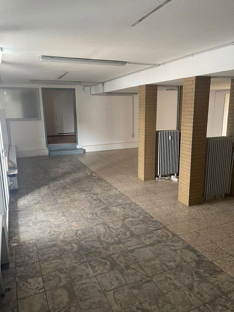 office to rent, 440 m², Schloßstraße 21, Hechingen, Baden-Württemberg office to rent, 440 m², Schloßstraße 21, Hechingen, Baden-Württemberg