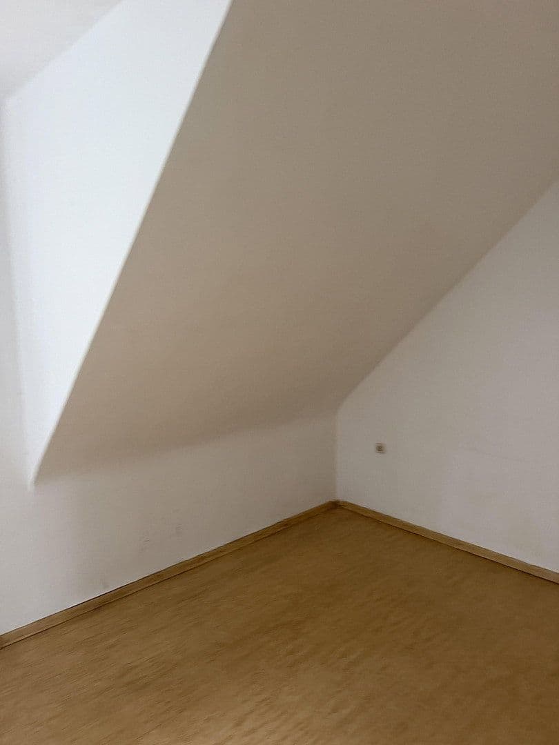 2 bedroom with open-plan kitchen flat to rent, 72 m², Eichstr. 33-35, Oberhausen, North Rhine-Westphalia 2 bedroom with open-plan kitchen flat to rent, 72 m², Eichstr. 33-35, Oberhausen, North Rhine-Westphalia