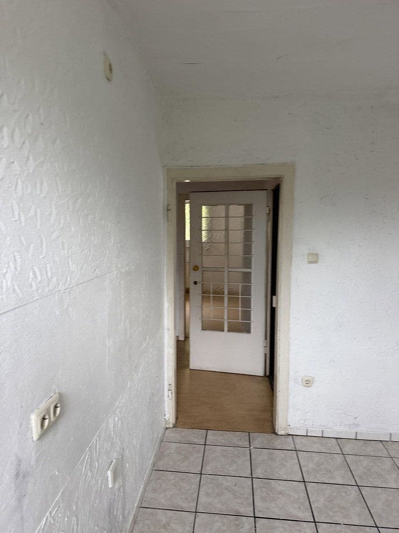 2 bedroom with open-plan kitchen flat to rent, 72 m², Eichstr. 33-35, Oberhausen, North Rhine-Westphalia 2 bedroom with open-plan kitchen flat to rent, 72 m², Eichstr. 33-35, Oberhausen, North Rhine-Westphalia