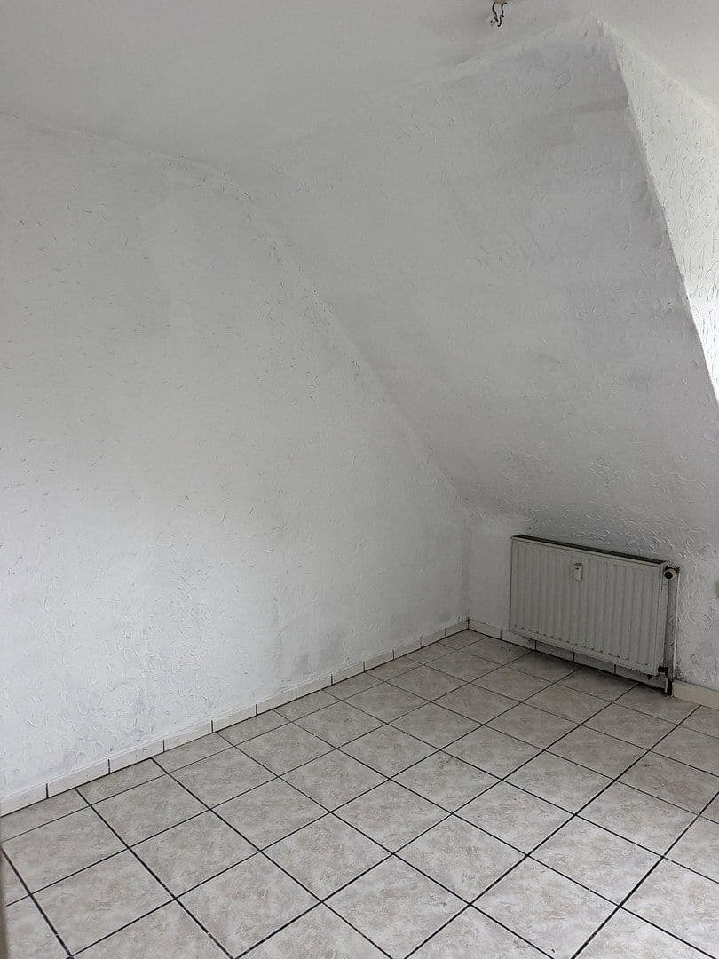 2 bedroom with open-plan kitchen flat to rent, 72 m², Eichstr. 33-35, Oberhausen, North Rhine-Westphalia 2 bedroom with open-plan kitchen flat to rent, 72 m², Eichstr. 33-35, Oberhausen, North Rhine-Westphalia