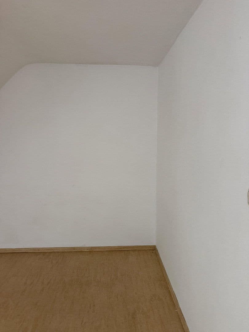 2 bedroom with open-plan kitchen flat to rent, 72 m², Eichstr. 33-35, Oberhausen, North Rhine-Westphalia 2 bedroom with open-plan kitchen flat to rent, 72 m², Eichstr. 33-35, Oberhausen, North Rhine-Westphalia