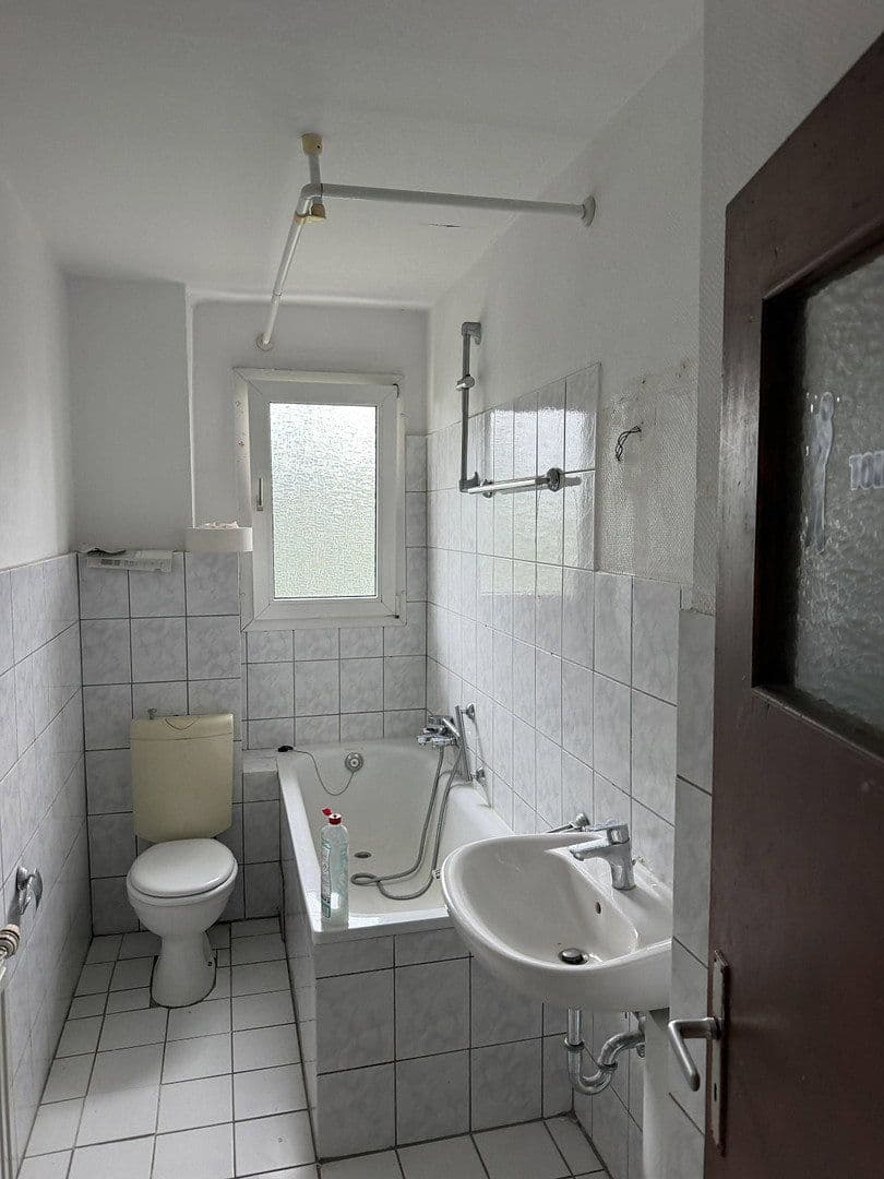 2 bedroom with open-plan kitchen flat to rent, 72 m², Eichstr. 33-35, Oberhausen, North Rhine-Westphalia 2 bedroom with open-plan kitchen flat to rent, 72 m², Eichstr. 33-35, Oberhausen, North Rhine-Westphalia