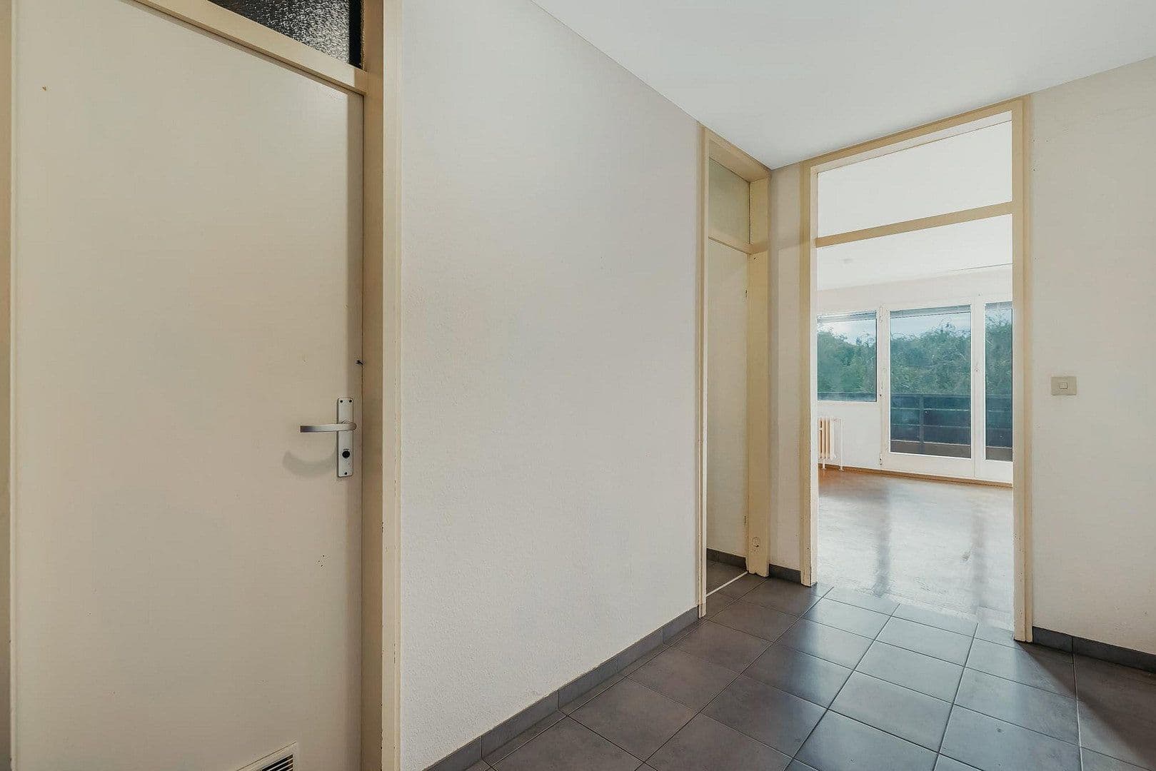 Studio flat for sale, 37 m², Stuttgart-Hofen, Baden-Württemberg Studio flat for sale, 37 m², Stuttgart-Hofen, Baden-Württemberg