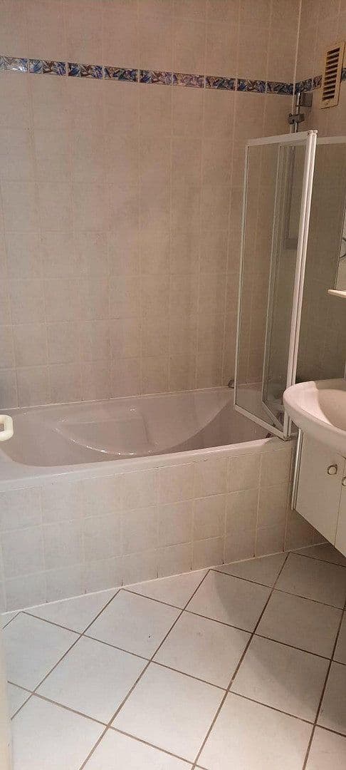 2 bedroom flat for sale, 55 m², Erlangen, Bavaria 2 bedroom flat for sale, 55 m², Erlangen, Bavaria