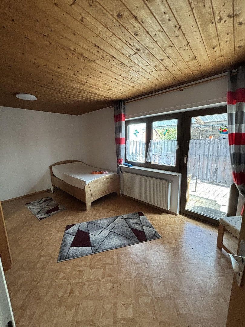 house to rent, 138 m², Unkenbach, Rhineland-Palatinate house to rent, 138 m², Unkenbach, Rhineland-Palatinate