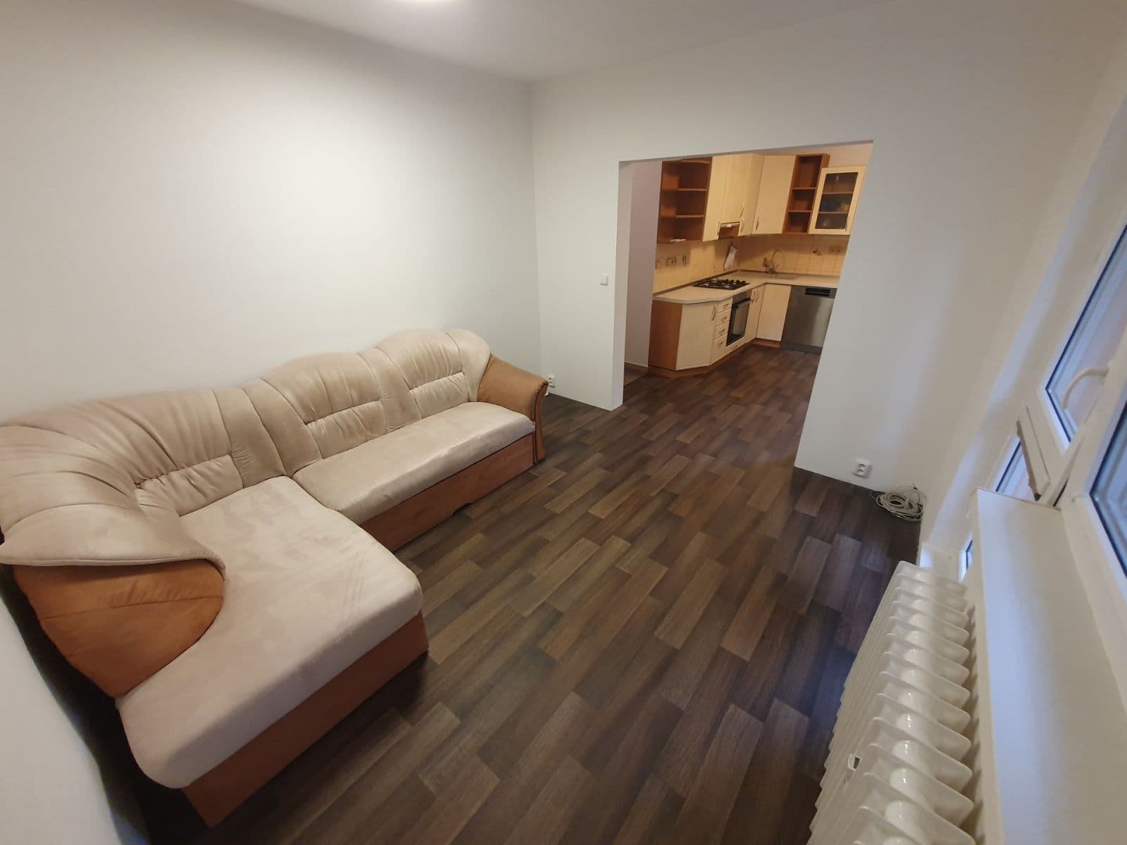 3 bedroom with open-plan kitchen flat to rent, 86 m², Škrétova, Brno, Jihomoravský Region 3 bedroom with open-plan kitchen flat to rent, 86 m², Škrétova, Brno, Jihomoravský Region