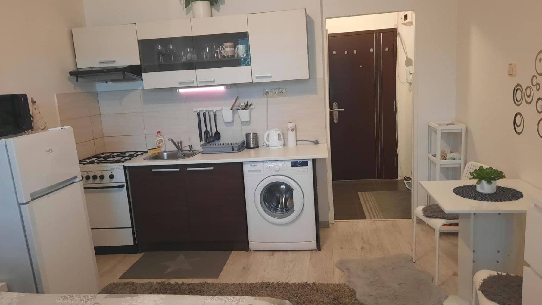 Small studio flat to rent, 25 m², Klčové, Nové Mesto nad Váhom, Trenčiansky Region Small studio flat to rent, 25 m², Klčové, Nové Mesto nad Váhom, Trenčiansky Region