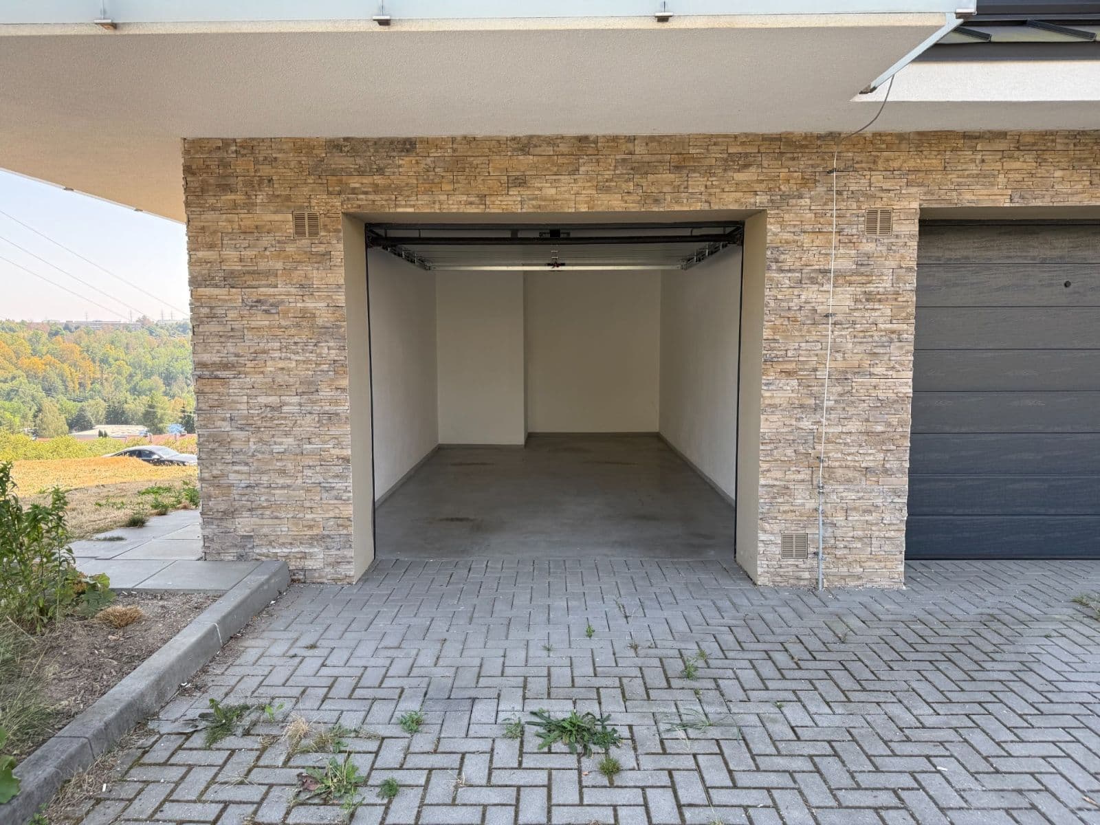garage to rent, 18 m², Střední, Velké Meziříčí, Vysočina Region garage to rent, 18 m², Střední, Velké Meziříčí, Vysočina Region