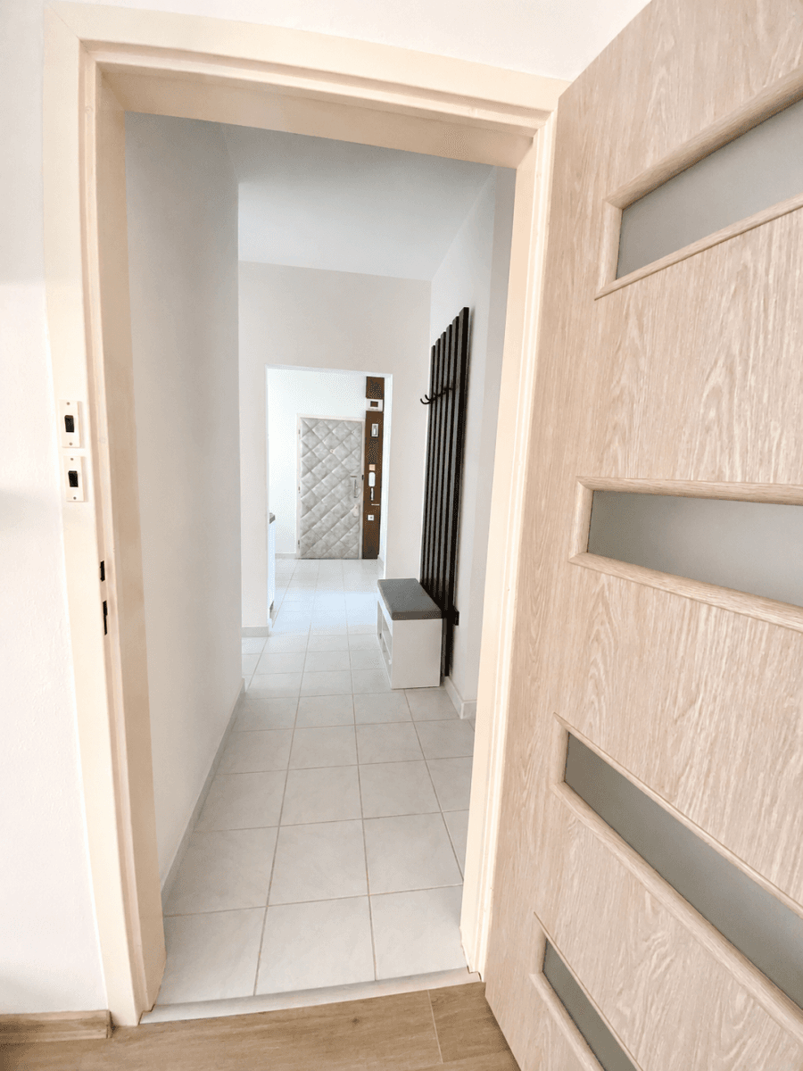 3 bedroom with open-plan kitchen flat for sale, 89 m², Česká, Zlín, Zlínský Region 3 bedroom with open-plan kitchen flat for sale, 89 m², Česká, Zlín, Zlínský Region