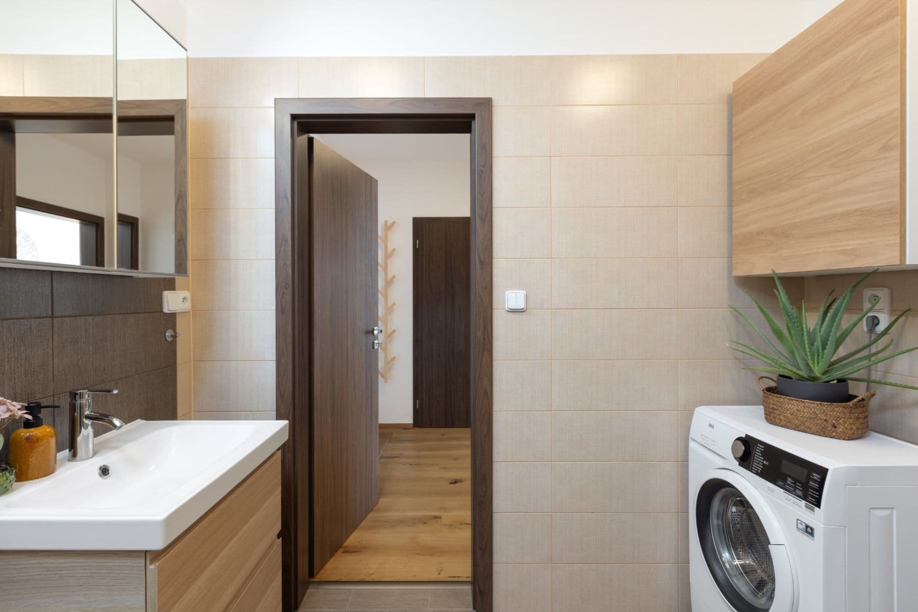 1 bedroom with open-plan kitchen flat to rent, 61 m², Nad Akcízem, Prague, Prague 1 bedroom with open-plan kitchen flat to rent, 61 m², Nad Akcízem, Prague, Prague