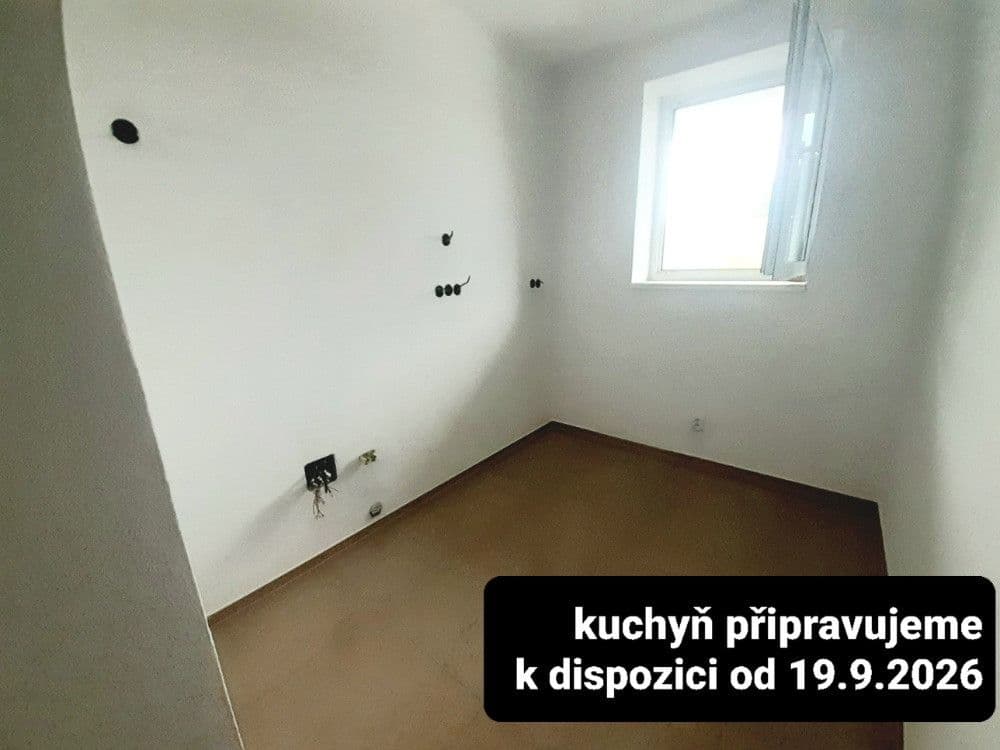 4 bedroom flat to rent, 150 m², Na Zlaté stoce, České Budějovice, Jihočeský Region 4 bedroom flat to rent, 150 m², Na Zlaté stoce, České Budějovice, Jihočeský Region