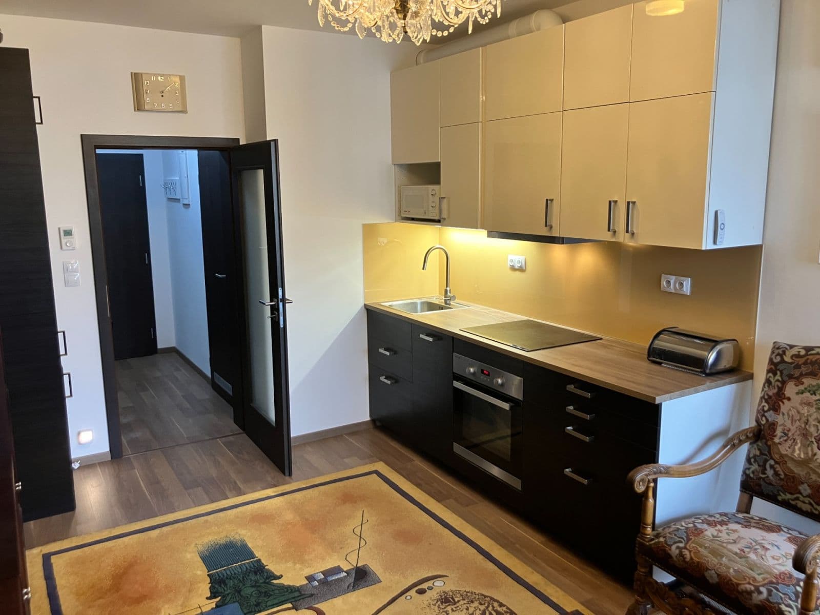 Studio flat to rent, 39 m², Rižská, Prague, Prague Studio flat to rent, 39 m², Rižská, Prague, Prague