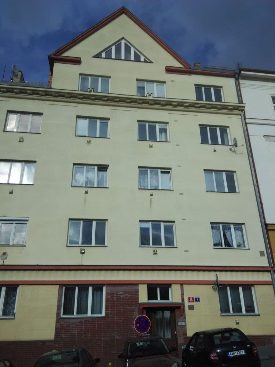 1 bedroom with open-plan kitchen flat to rent, 54 m², Na Malovance, Prague, Prague 1 bedroom with open-plan kitchen flat to rent, 54 m², Na Malovance, Prague, Prague