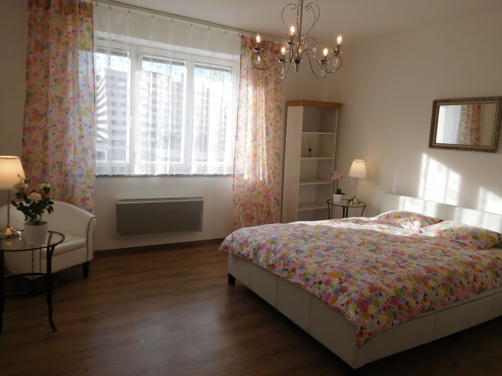 1 bedroom with open-plan kitchen flat to rent, 54 m², Na Malovance, Prague, Prague 1 bedroom with open-plan kitchen flat to rent, 54 m², Na Malovance, Prague, Prague