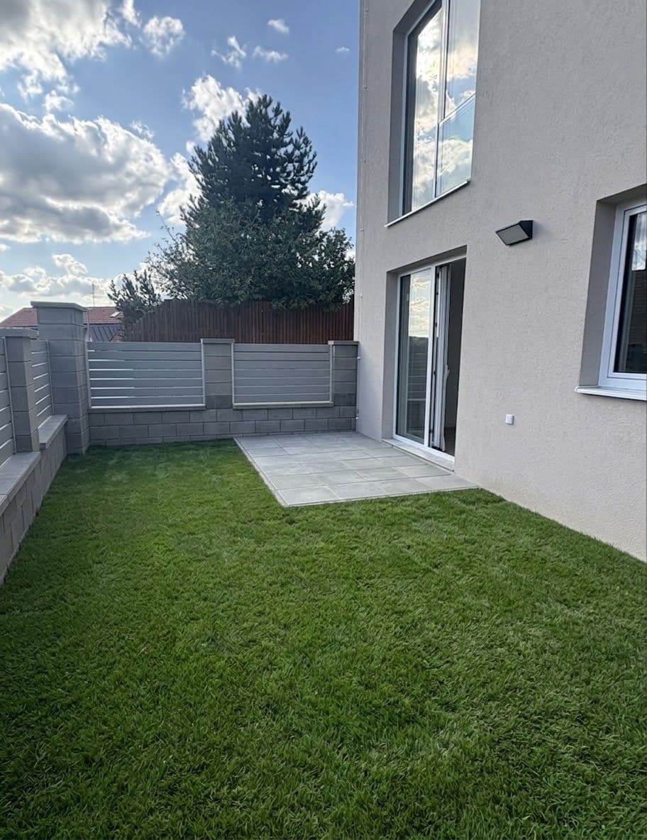 1 bedroom with open-plan kitchen flat to rent, 50 m², Ohnivcova, Prague, Prague 1 bedroom with open-plan kitchen flat to rent, 50 m², Ohnivcova, Prague, Prague