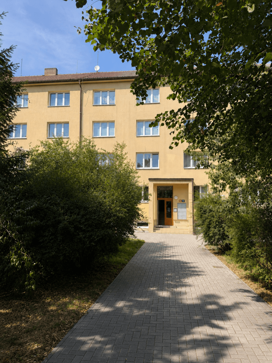 2 bedroom with open-plan kitchen flat to rent, 56 m², Evropská, Prague, Prague 2 bedroom with open-plan kitchen flat to rent, 56 m², Evropská, Prague, Prague