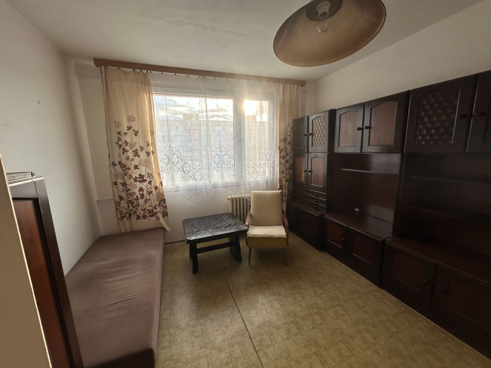Studio flat to rent, 22 m², Ladova, Ústí nad Labem, Ústecký Region Studio flat to rent, 22 m², Ladova, Ústí nad Labem, Ústecký Region