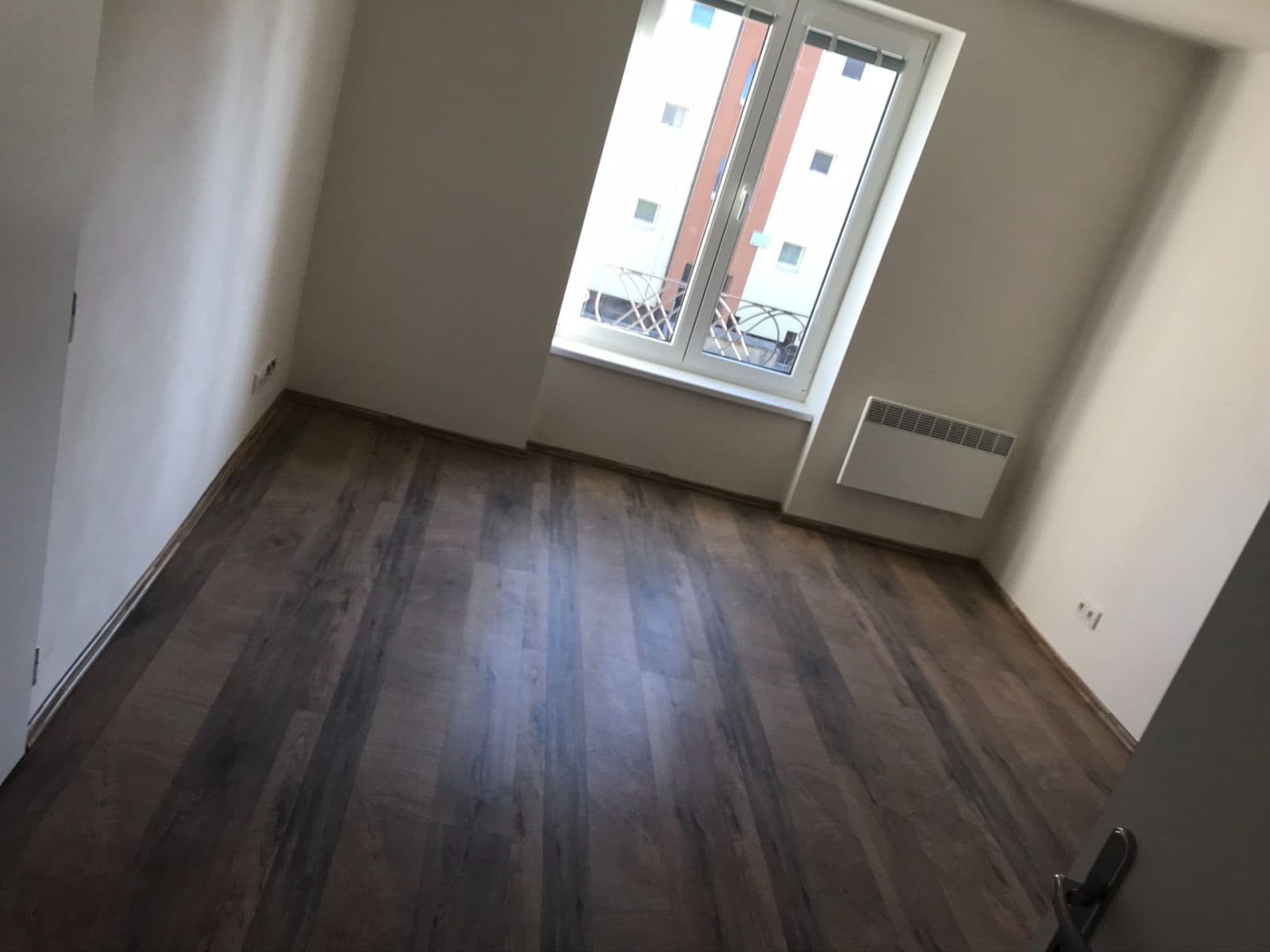 2 bedroom flat to rent, 52 m², 5. května, Mníšek pod Brdy, Středočeský Region 2 bedroom flat to rent, 52 m², 5. května, Mníšek pod Brdy, Středočeský Region