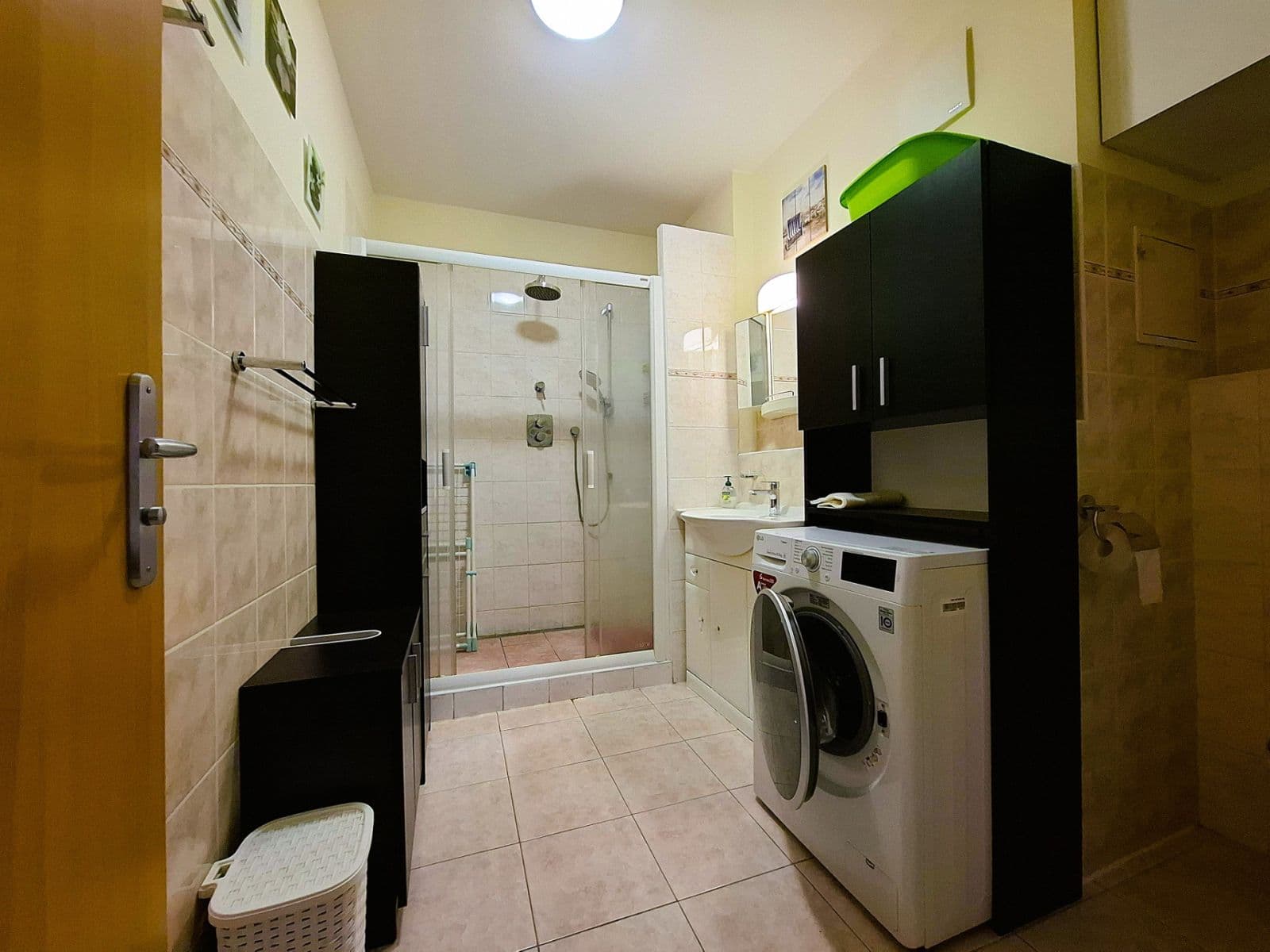 1 bedroom with open-plan kitchen flat to rent, 48 m², Jeřabinová, Prague, Prague 1 bedroom with open-plan kitchen flat to rent, 48 m², Jeřabinová, Prague, Prague