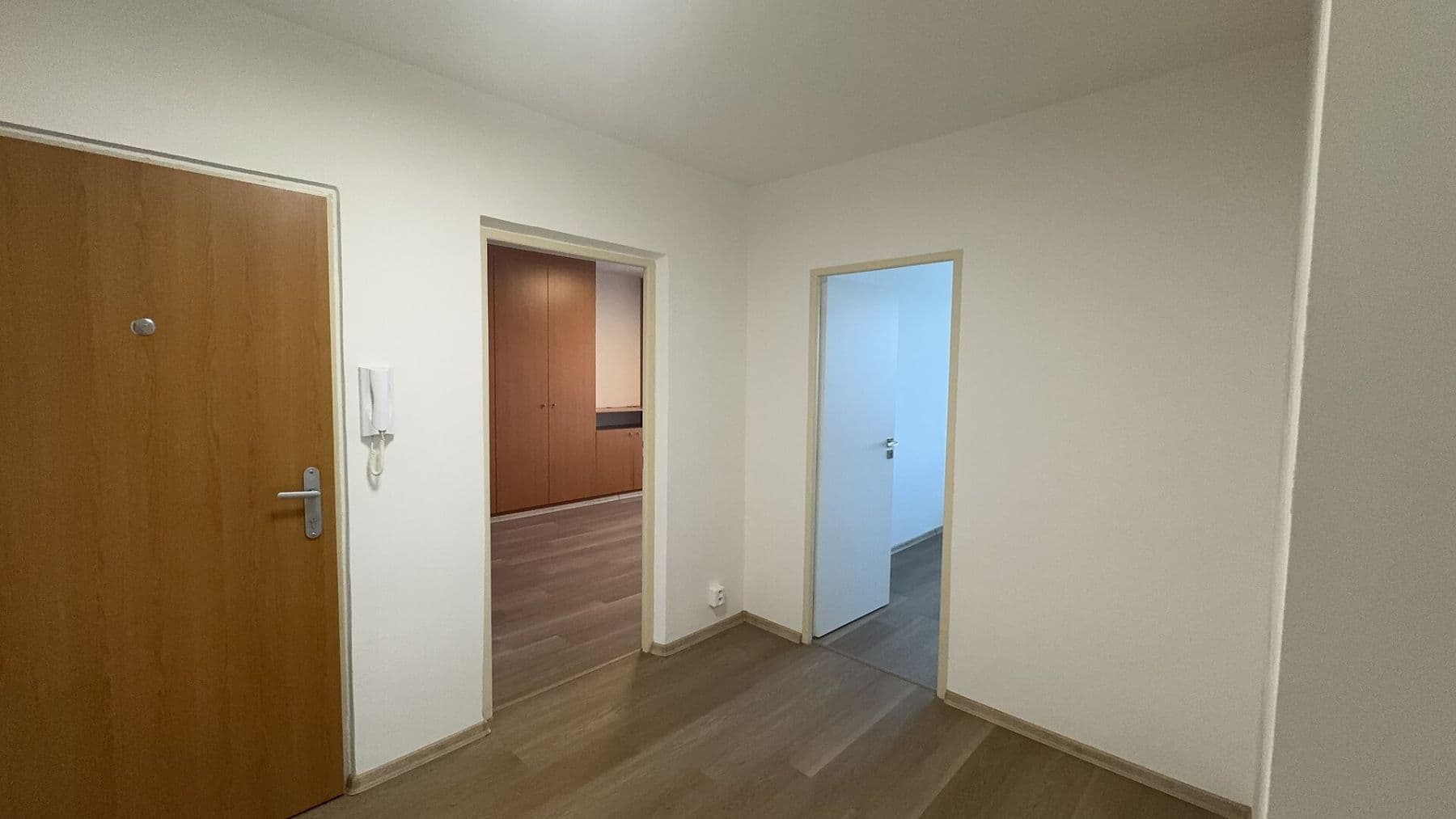 3 bedroom flat to rent, 84 m², Roháčova, Český Brod, Středočeský Region 3 bedroom flat to rent, 84 m², Roháčova, Český Brod, Středočeský Region
