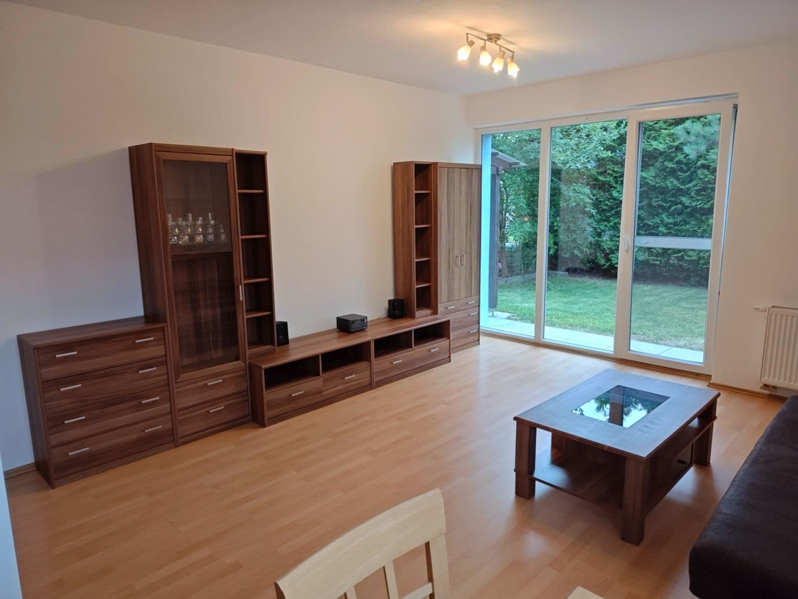 1 bedroom with open-plan kitchen flat to rent, 53 m², Lysolajská, Horoměřice, Středočeský Region 1 bedroom with open-plan kitchen flat to rent, 53 m², Lysolajská, Horoměřice, Středočeský Region