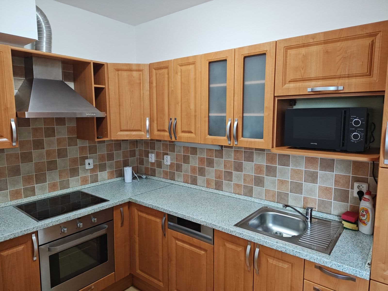 1 bedroom with open-plan kitchen flat to rent, 53 m², Lysolajská, Horoměřice, Středočeský Region 1 bedroom with open-plan kitchen flat to rent, 53 m², Lysolajská, Horoměřice, Středočeský Region