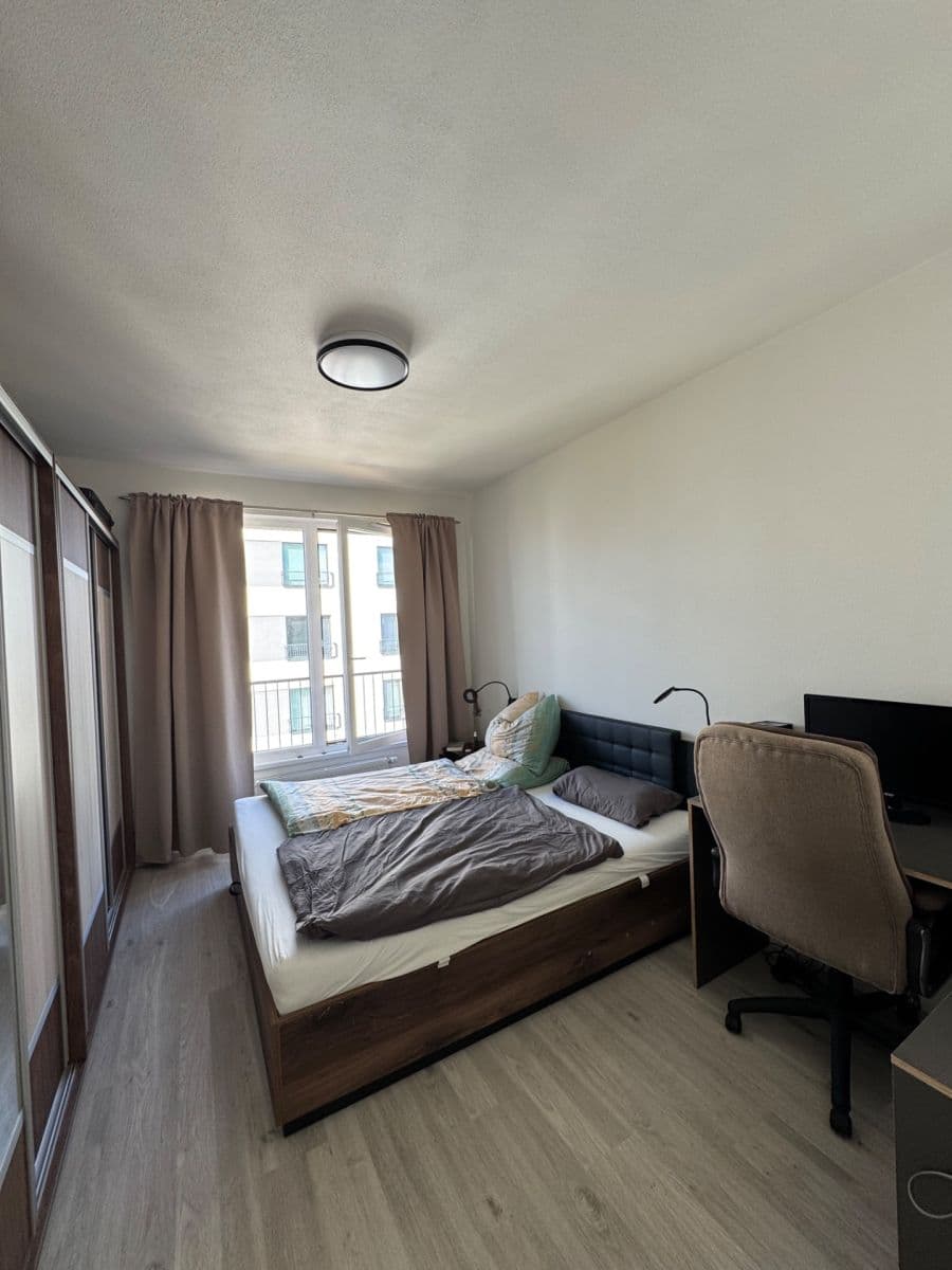 1 bedroom with open-plan kitchen flat to rent, 64 m², Františka Kováříka, Plzeň, Plzeňský Region 1 bedroom with open-plan kitchen flat to rent, 64 m², Františka Kováříka, Plzeň, Plzeňský Region