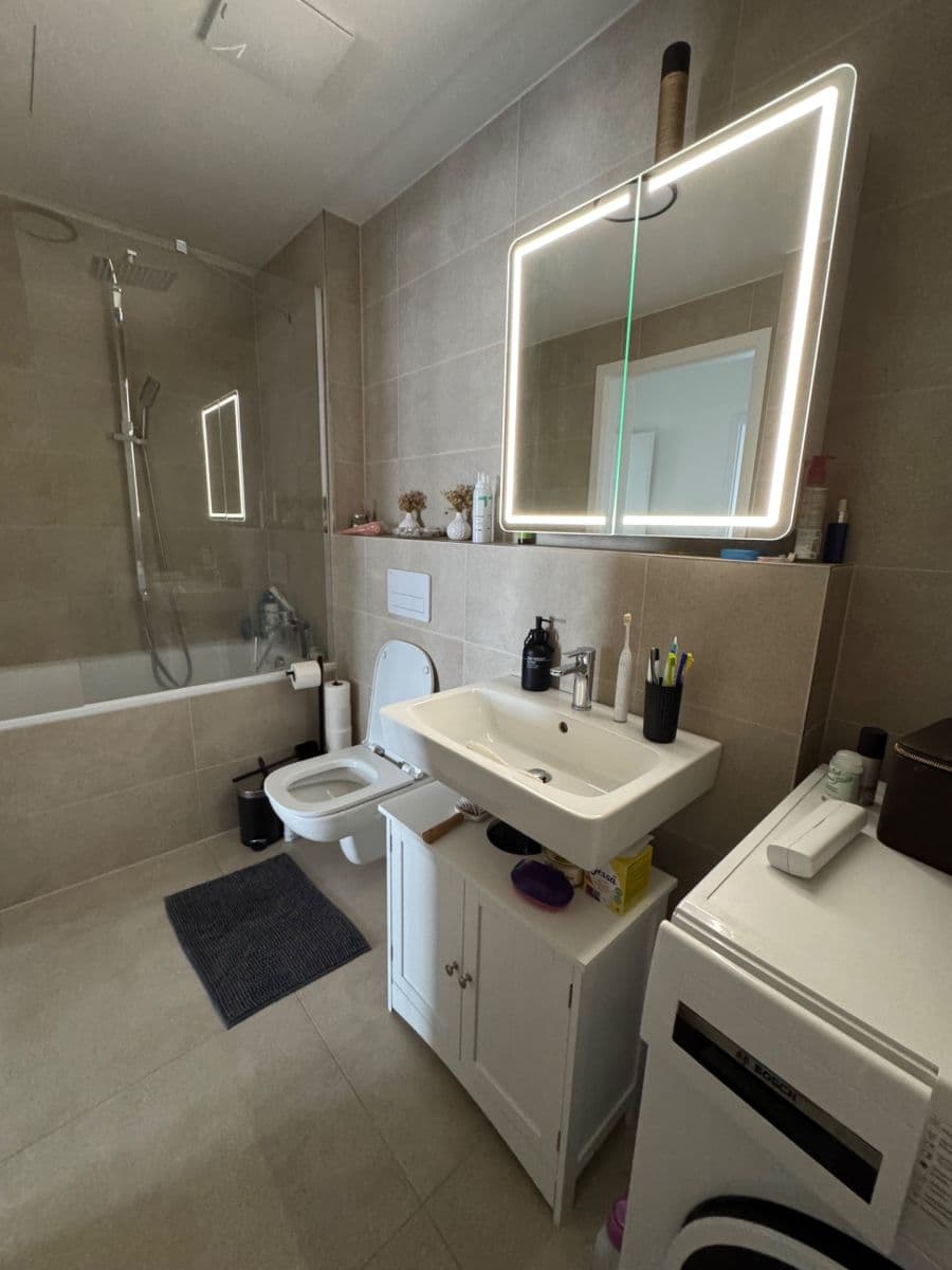 1 bedroom with open-plan kitchen flat to rent, 64 m², Františka Kováříka, Plzeň, Plzeňský Region 1 bedroom with open-plan kitchen flat to rent, 64 m², Františka Kováříka, Plzeň, Plzeňský Region