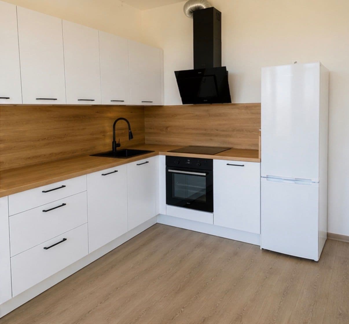 1 bedroom with open-plan kitchen flat to rent, 60 m², Augustina Lukeše, Brandýs nad Labem-Stará Boleslav, Středočeský Region 1 bedroom with open-plan kitchen flat to rent, 60 m², Augustina Lukeše, Brandýs nad Labem-Stará Boleslav, Středočeský Region