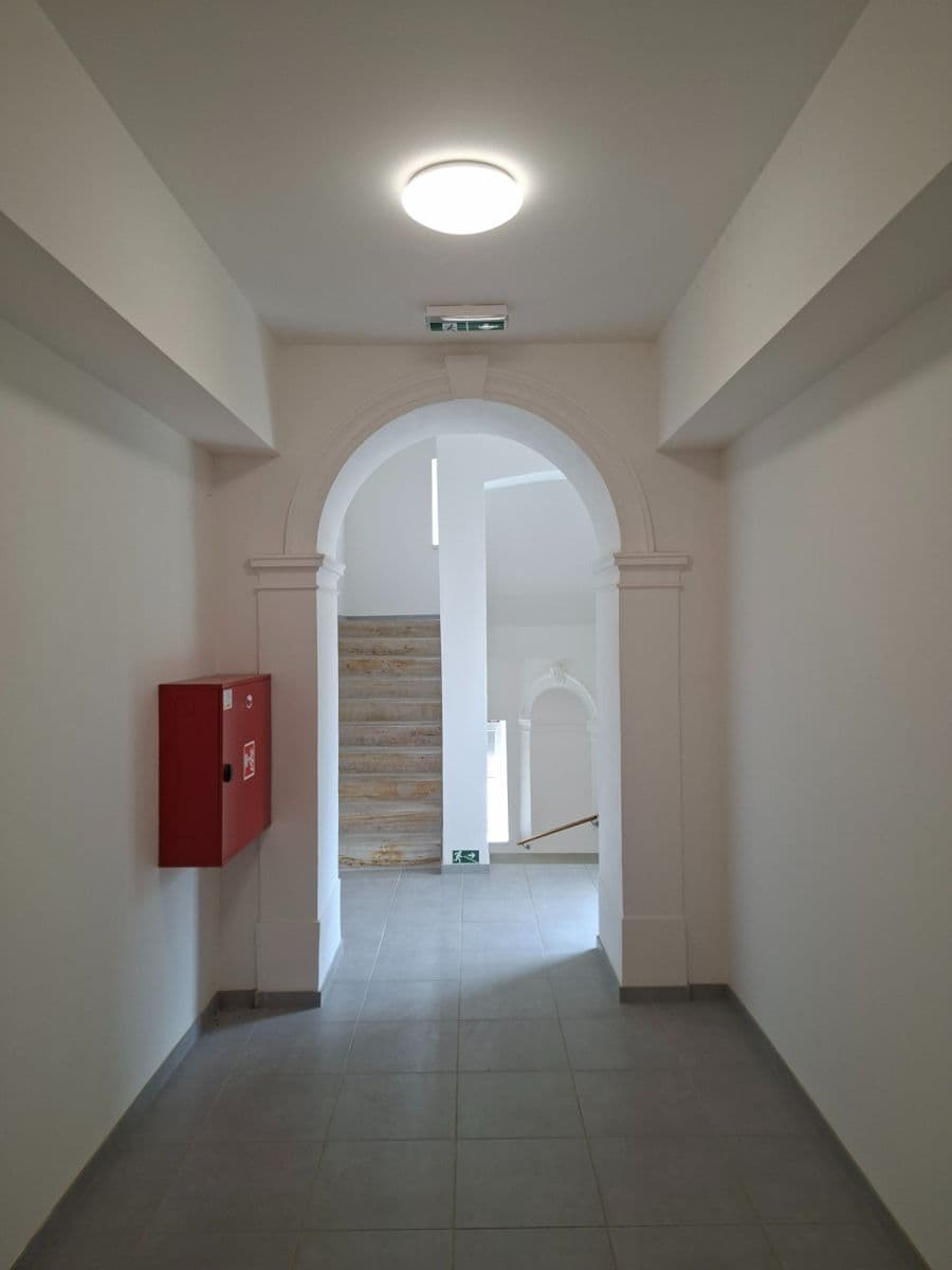 Studio flat to rent, 33 m², Dělnická, Čelákovice, Středočeský Region Studio flat to rent, 33 m², Dělnická, Čelákovice, Středočeský Region