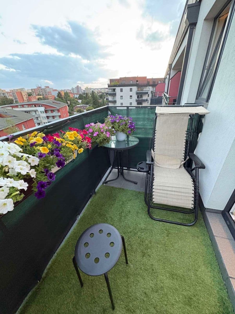 Studio flat for sale, 43 m², Škrábkových, Prague, Prague Studio flat for sale, 43 m², Škrábkových, Prague, Prague