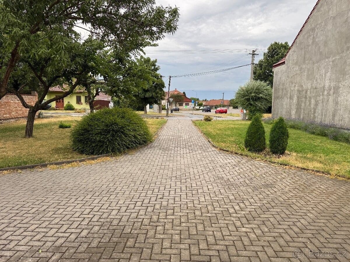non-residential property to rent, 185 m², Zahradní, Rakvice, Jihomoravský Region non-residential property to rent, 185 m², Zahradní, Rakvice, Jihomoravský Region