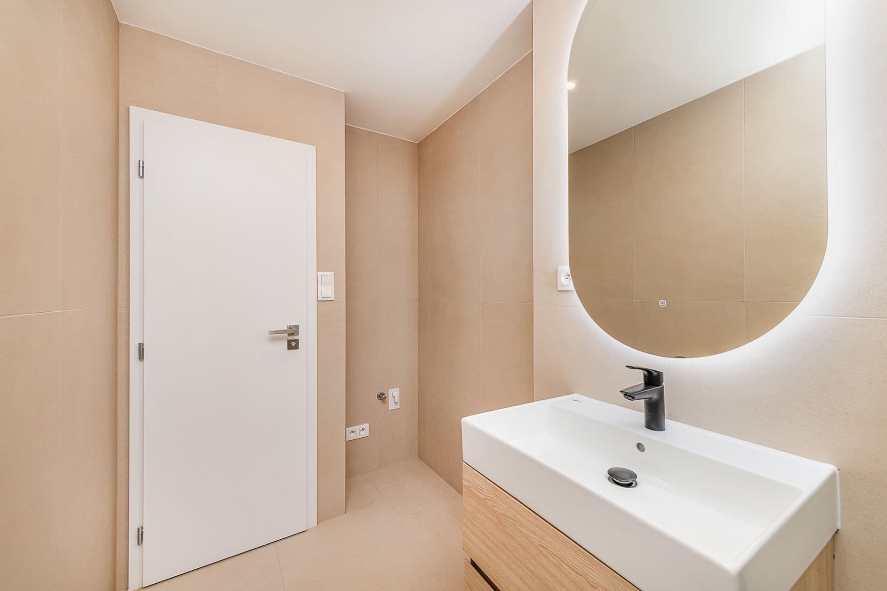 1 bedroom with open-plan kitchen flat for sale, 41 m², Jakutská, Prague, Prague 1 bedroom with open-plan kitchen flat for sale, 41 m², Jakutská, Prague, Prague