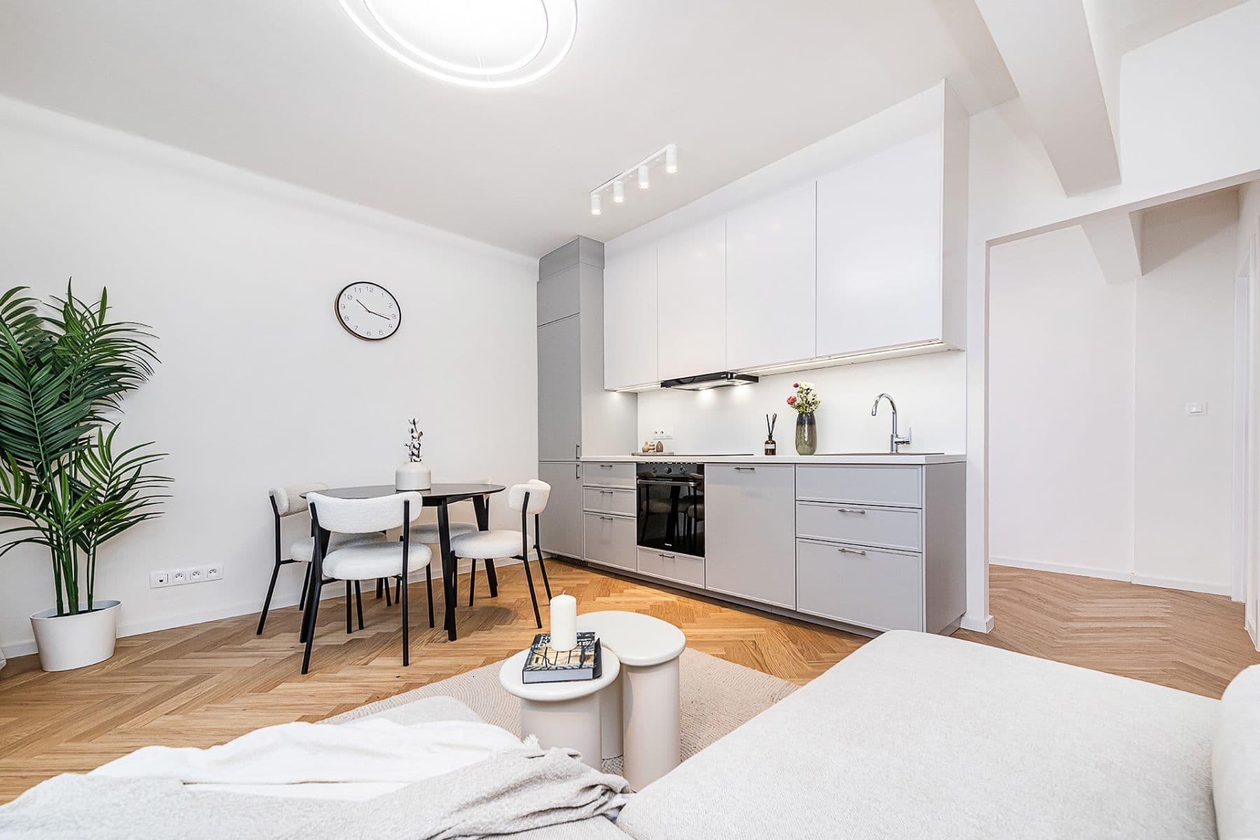 1 bedroom with open-plan kitchen flat for sale, 41 m², Jakutská, Prague, Prague 1 bedroom with open-plan kitchen flat for sale, 41 m², Jakutská, Prague, Prague