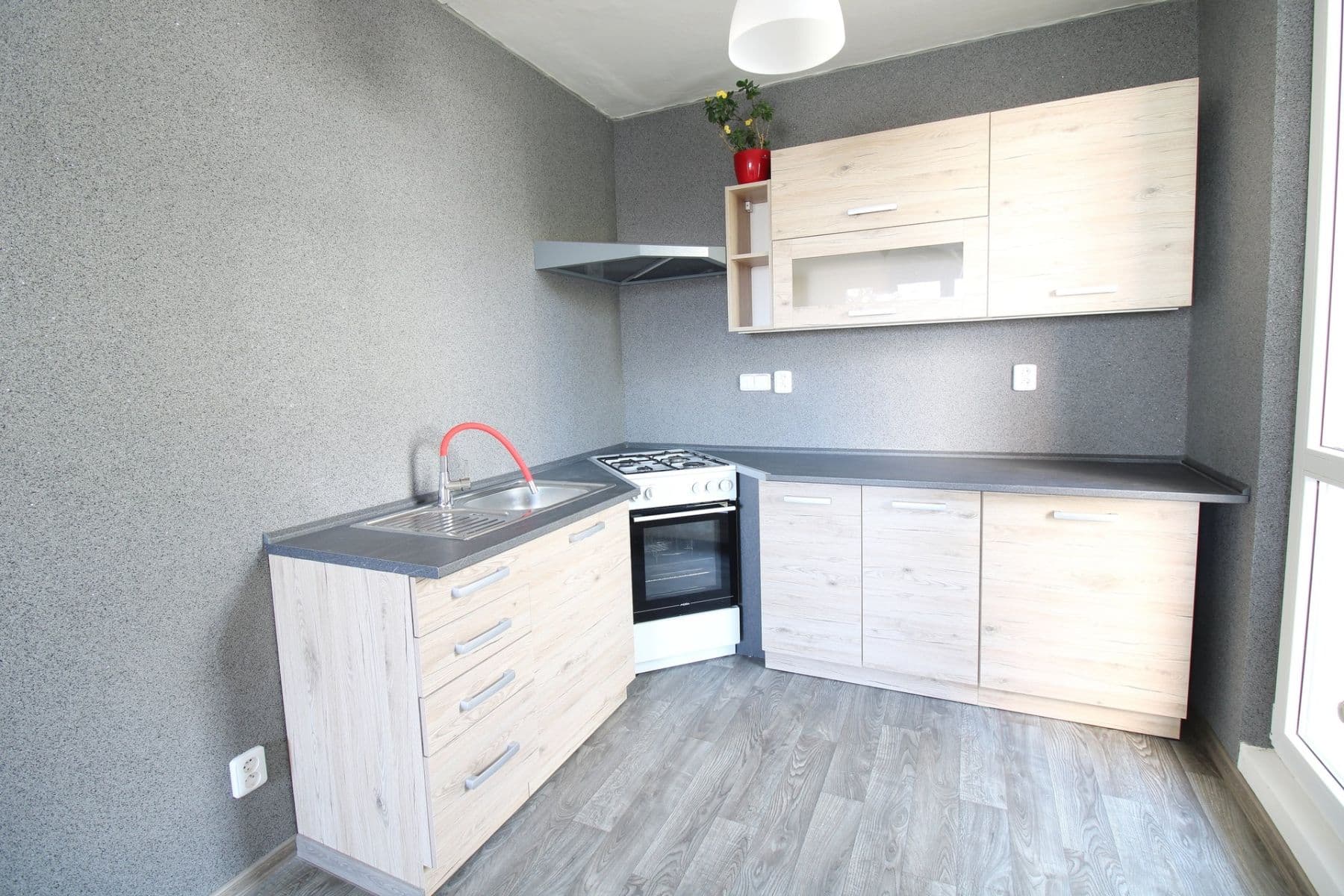1 bedroom with open-plan kitchen flat to rent, 40 m², Vitry, Kladno, Středočeský Region 1 bedroom with open-plan kitchen flat to rent, 40 m², Vitry, Kladno, Středočeský Region
