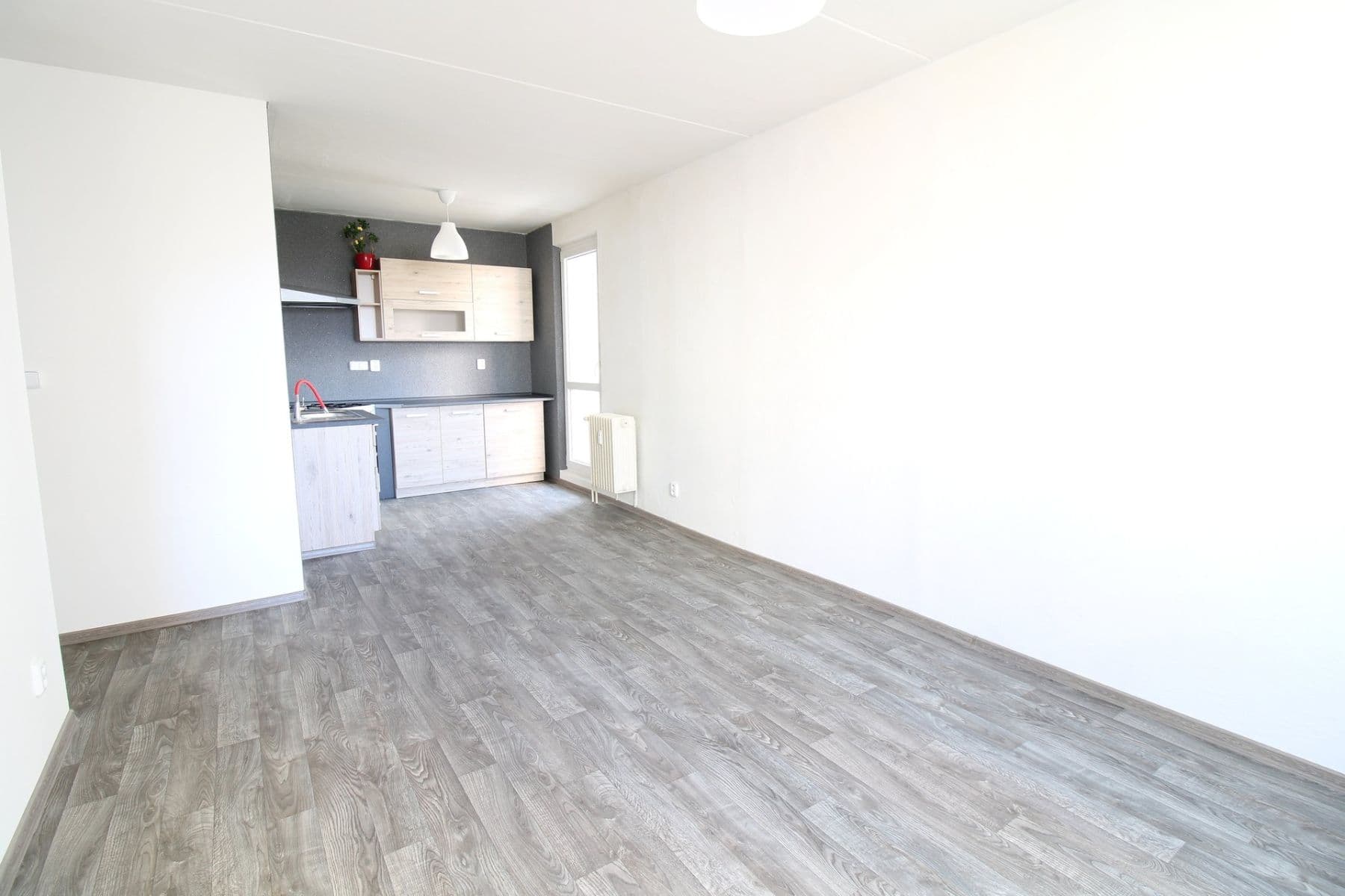1 bedroom with open-plan kitchen flat to rent, 40 m², Vitry, Kladno, Středočeský Region 1 bedroom with open-plan kitchen flat to rent, 40 m², Vitry, Kladno, Středočeský Region