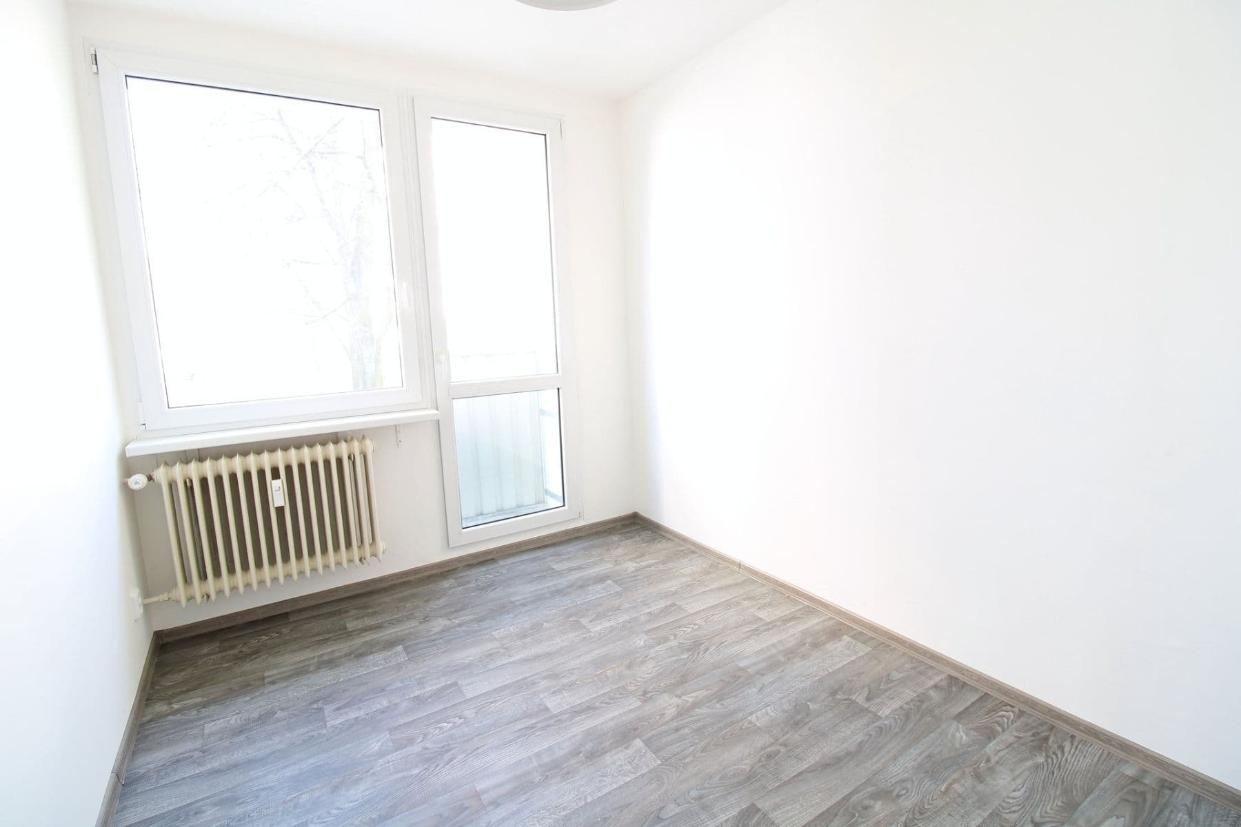 1 bedroom with open-plan kitchen flat to rent, 40 m², Vitry, Kladno, Středočeský Region 1 bedroom with open-plan kitchen flat to rent, 40 m², Vitry, Kladno, Středočeský Region