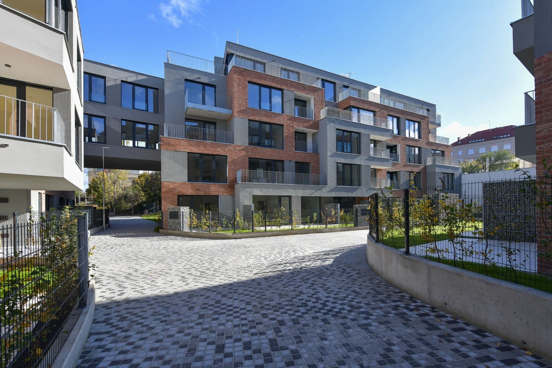 2 bedroom with open-plan kitchen flat to rent, 115 m², Michelská, Prague, Prague 2 bedroom with open-plan kitchen flat to rent, 115 m², Michelská, Prague, Prague
