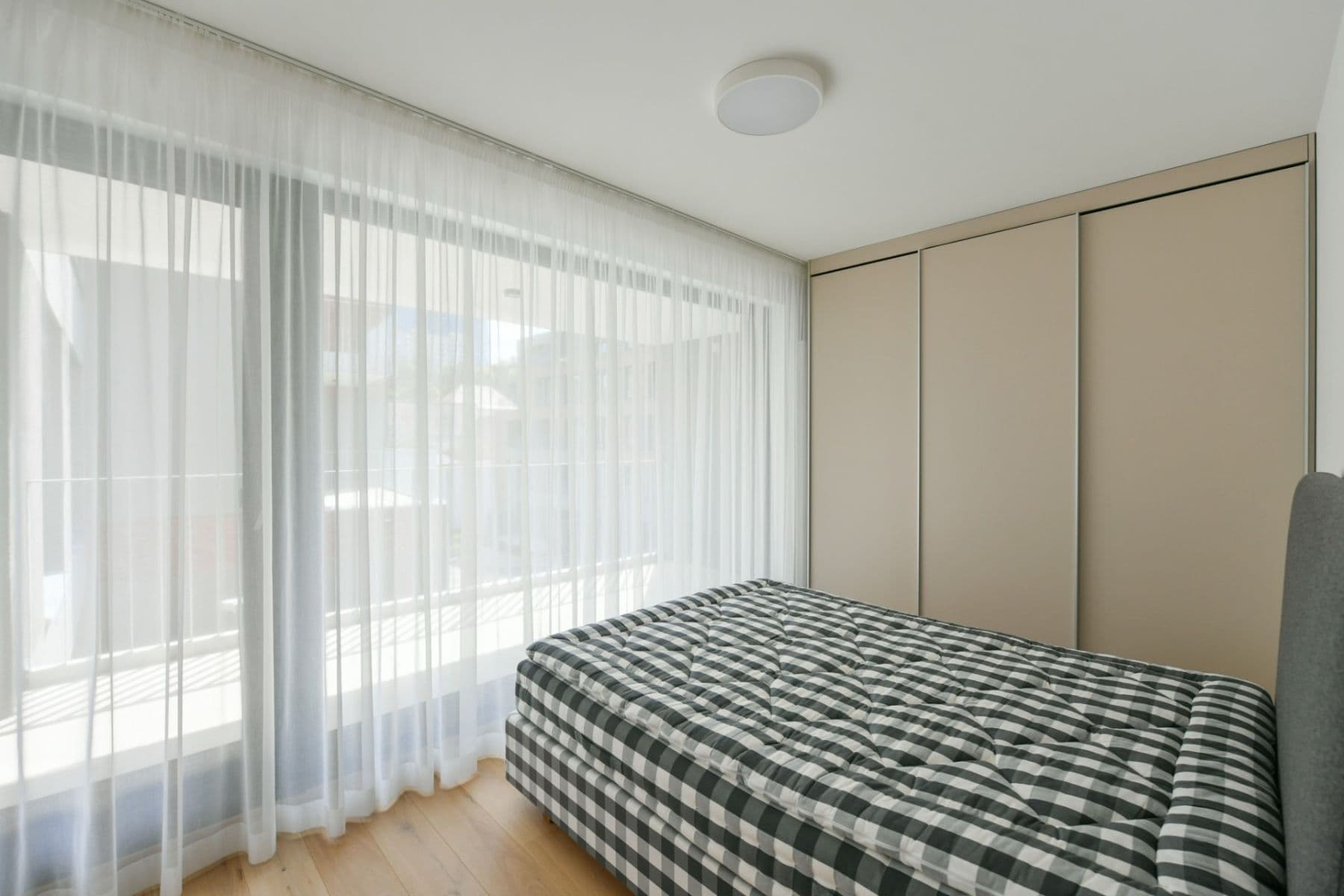 2 bedroom with open-plan kitchen flat to rent, 115 m², Michelská, Prague, Prague 2 bedroom with open-plan kitchen flat to rent, 115 m², Michelská, Prague, Prague