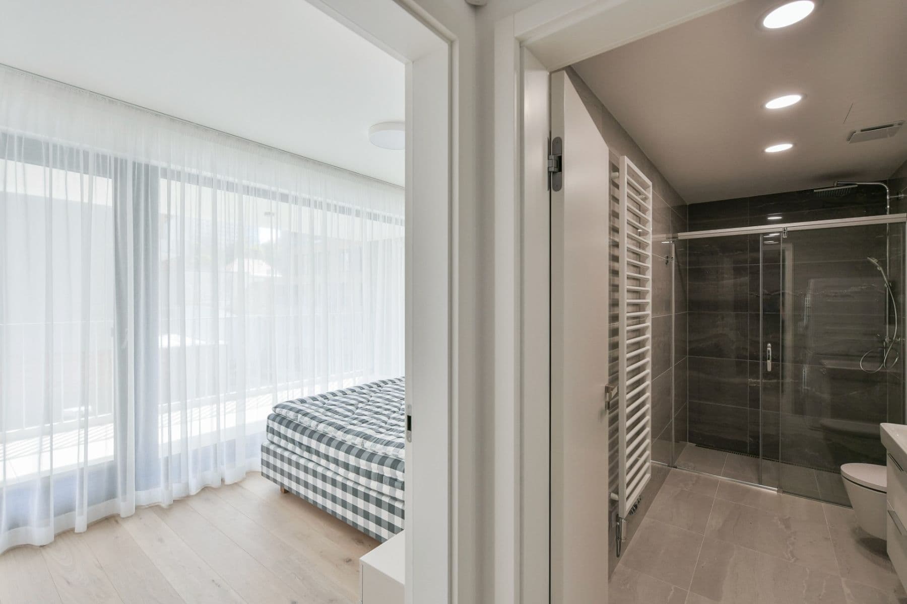 2 bedroom with open-plan kitchen flat to rent, 115 m², Michelská, Prague, Prague 2 bedroom with open-plan kitchen flat to rent, 115 m², Michelská, Prague, Prague