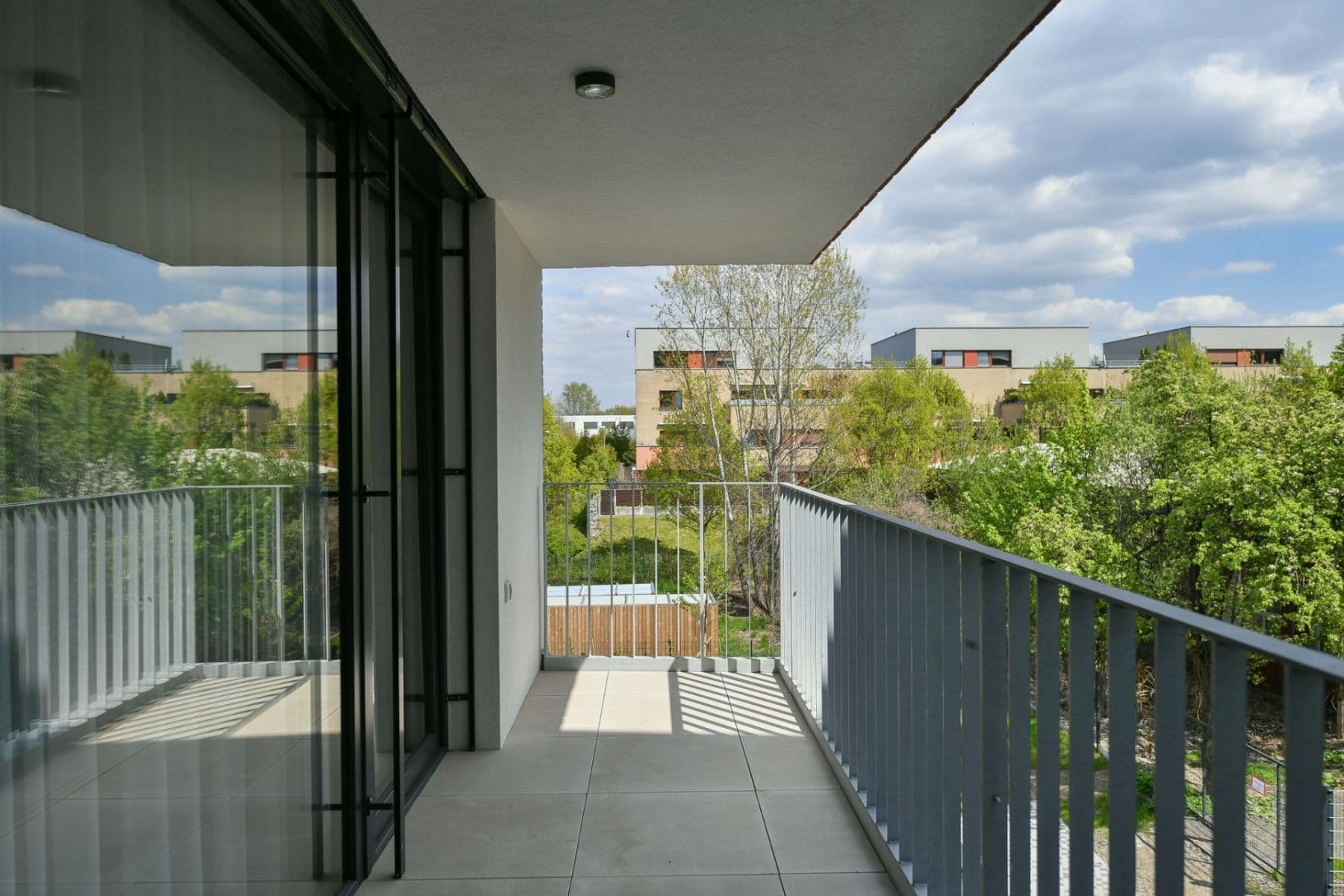 2 bedroom with open-plan kitchen flat to rent, 115 m², Michelská, Prague, Prague 2 bedroom with open-plan kitchen flat to rent, 115 m², Michelská, Prague, Prague