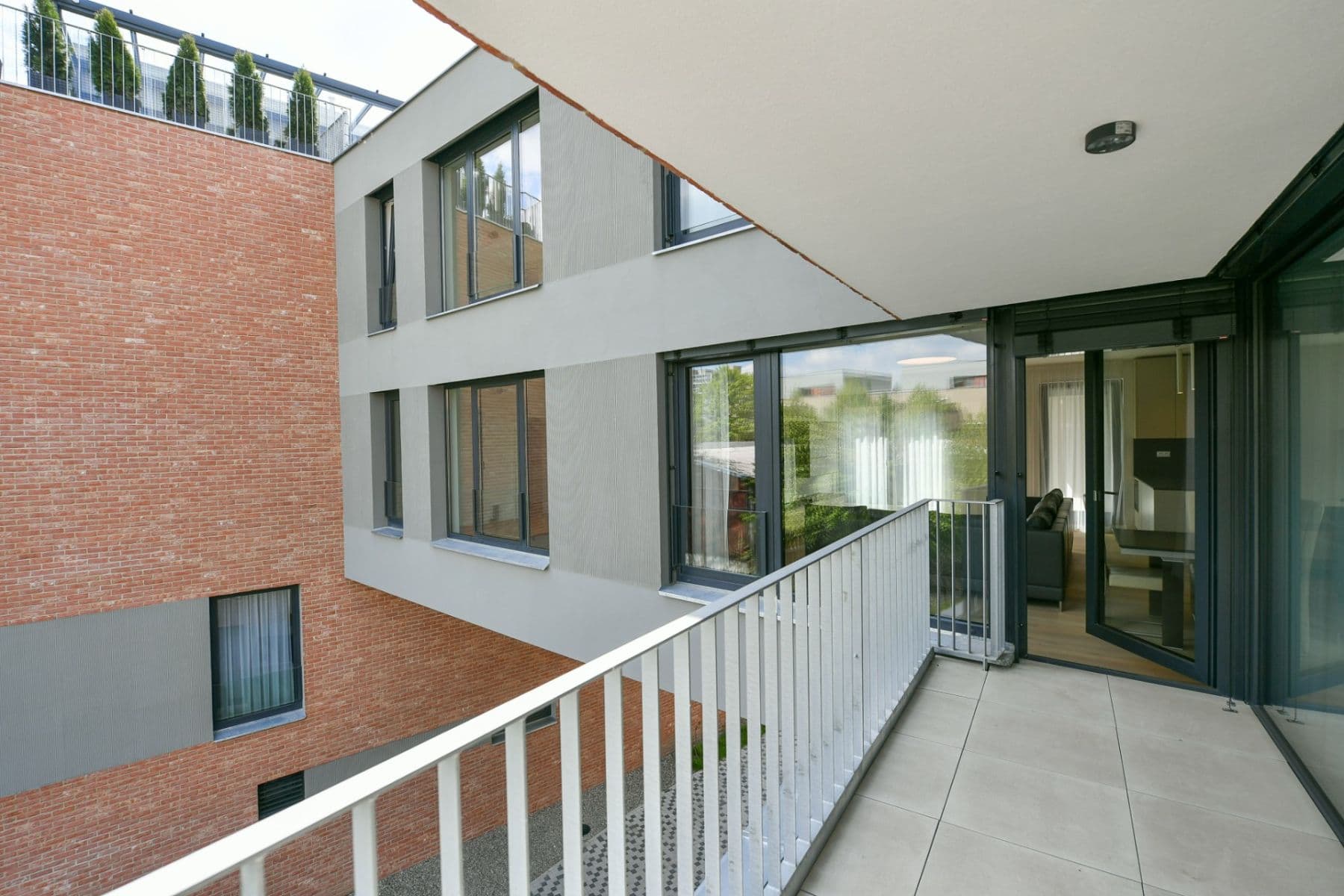 2 bedroom with open-plan kitchen flat to rent, 115 m², Michelská, Prague, Prague 2 bedroom with open-plan kitchen flat to rent, 115 m², Michelská, Prague, Prague