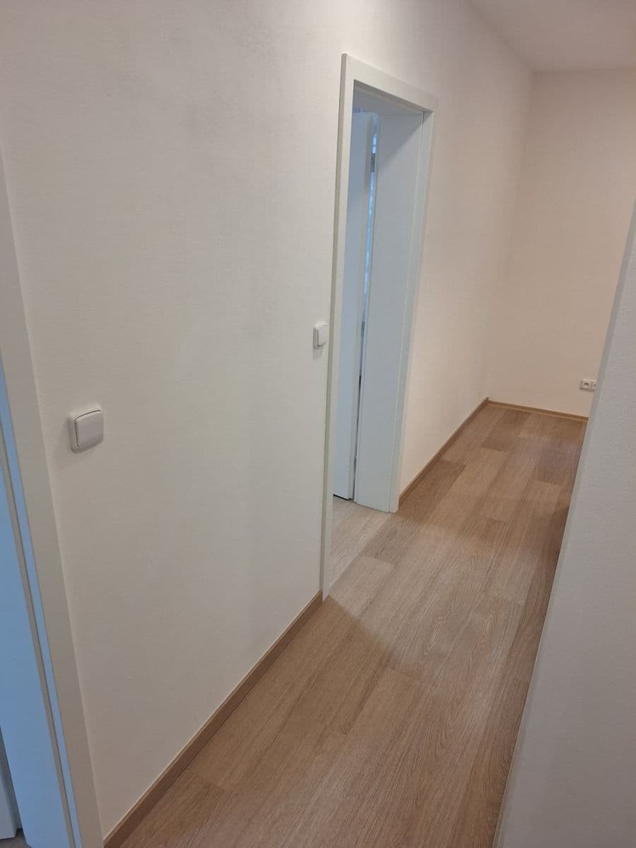 2 bedroom flat to rent, 55 m², Mahulenina, Prague, Prague 2 bedroom flat to rent, 55 m², Mahulenina, Prague, Prague
