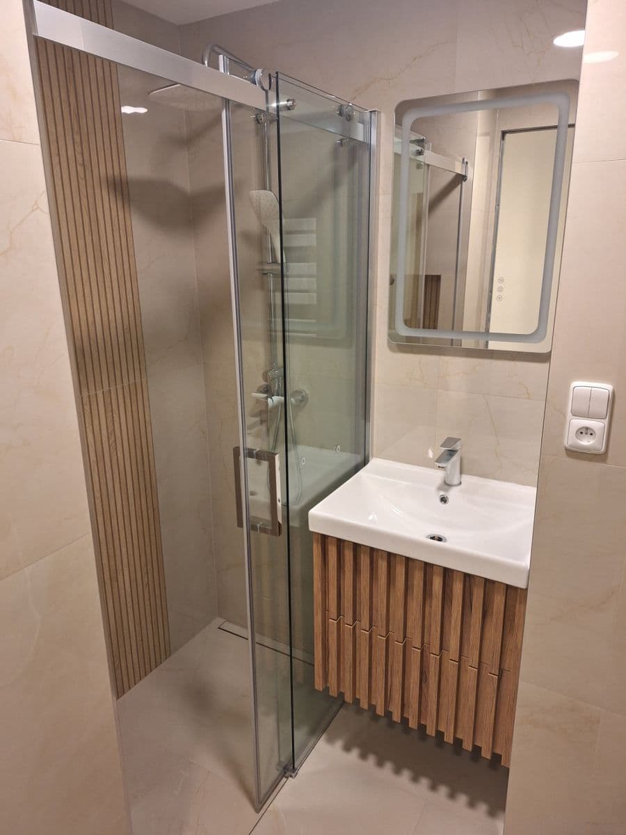 2 bedroom flat to rent, 55 m², Mahulenina, Prague, Prague 2 bedroom flat to rent, 55 m², Mahulenina, Prague, Prague