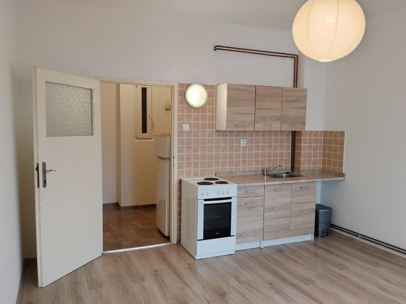 Studio flat to rent, 36 m², Školní, Prague, Prague Studio flat to rent, 36 m², Školní, Prague, Prague