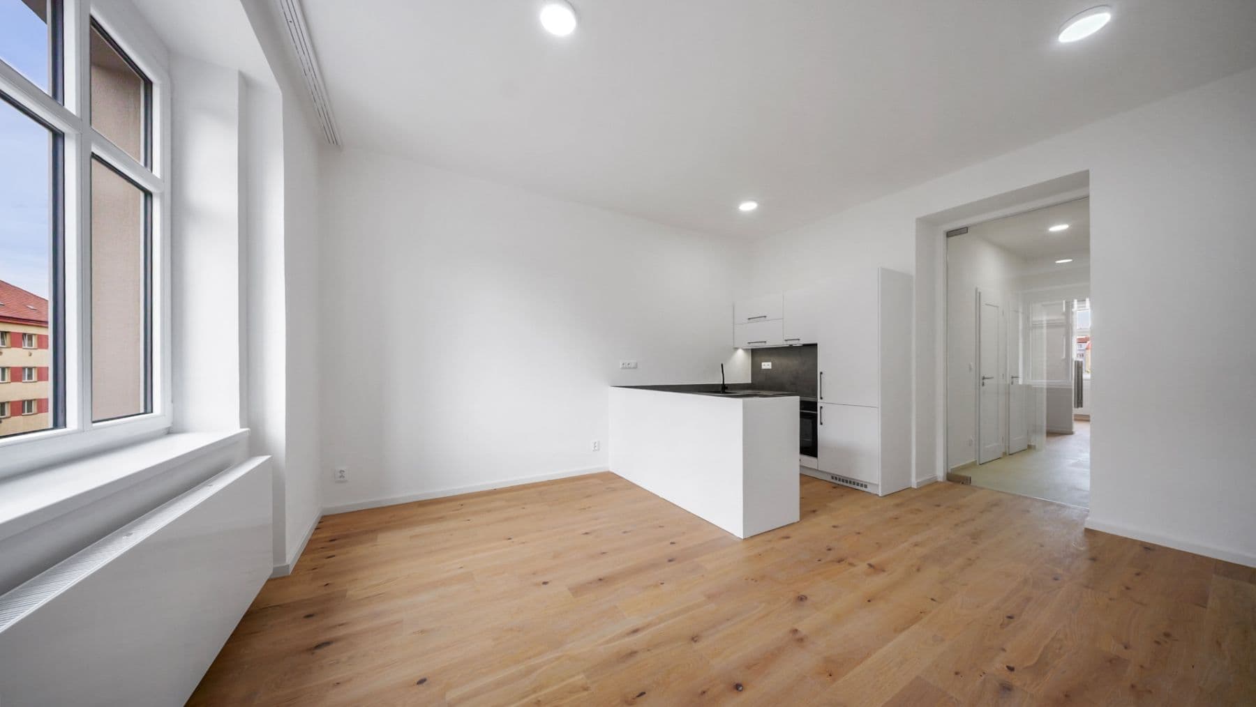 1 bedroom with open-plan kitchen flat to rent, 55 m², Jeseniova, Prague, Prague 1 bedroom with open-plan kitchen flat to rent, 55 m², Jeseniova, Prague, Prague
