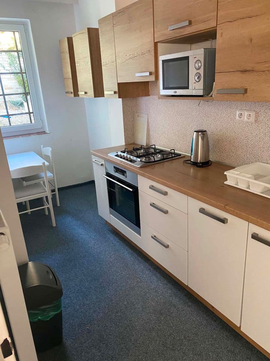 2 bedroom with open-plan kitchen flat to rent, 80 m², Ohnivcova, Prague, Prague 2 bedroom with open-plan kitchen flat to rent, 80 m², Ohnivcova, Prague, Prague