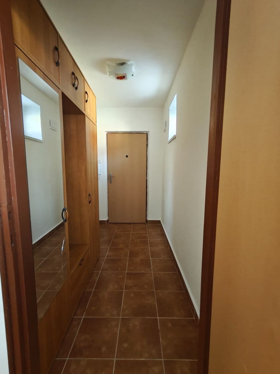 Studio flat to rent, 34 m², Zámecká, Kynšperk nad Ohří, Karlovarský Region Studio flat to rent, 34 m², Zámecká, Kynšperk nad Ohří, Karlovarský Region